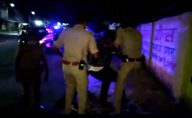 Dramatic Late-Night Chase Leads To Arrest Of 3 Carjackers In Noida