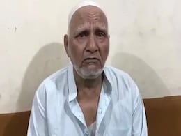 गाजियाबाद : बुजुर्ग की दाढ़ी काटे जाने का वीडियो वायरल होने पर ट्विटर के खिलाफ केस, धार्मिक भावनाएं भड़काने का आरोप गाजियाबाद : बुजुर्ग की दाढ़ी काटे जाने का वीडियो वायरल होने पर ट्विटर के खिलाफ केस, धार्मिक भावनाएं भड़काने का आरोप