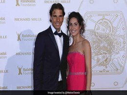 राफेल नडाल ने फेसबुक पर "गॉट मैरिड" अपडेट पोस्ट किया तो फैन्स हो गए कन्फ्यूज राफेल नडाल ने फेसबुक पर "गॉट मैरिड" अपडेट पोस्ट किया तो फैन्स हो गए कन्फ्यूज