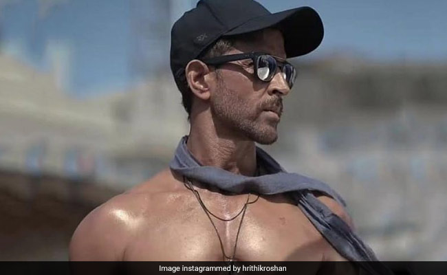 "You Look 21": This Pic Of Hrithik Roshan Leaves Ex-Wife Sussanne Khan Awestruck