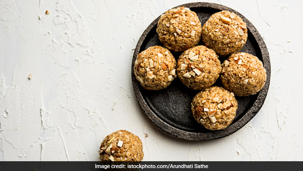 Protein intake not on boosts energy but also decreases the hunger hormones