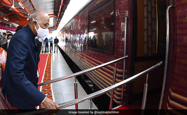 President Kovind Takes Train From Delhi To Native Village In UP's Kanpur