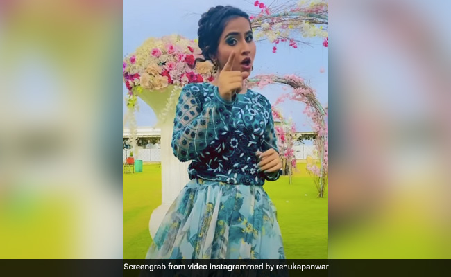 Video: रेणुका पंवार ने नेहा कक्कड़ के गाने पर दिए गजब के एक्सप्रेशन, हरियाणवी सिंगर ने जीता फैंस का दिल