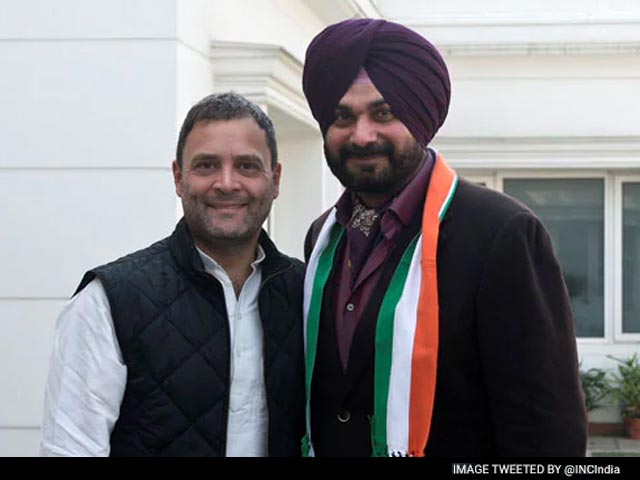 Navjot Sidhu To Meet Rahul And Priyanka Gandhi In Delhi