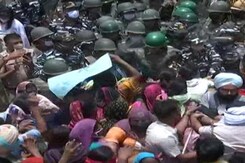 Haryana Villagers Baton-Charged, Cops Attacked With Stones Amid Demolition Fears Haryana Villagers Baton-Charged, Cops Attacked With Stones Amid Demolition Fears