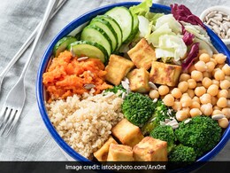High-Protein Diet: This Kala Chana Salad Can Help You To Manage Weight