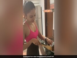 No, Rakul Preet Singh Didn't Burn The Pancakes. She Just Invented A "New Dish." Try It At Your Own Peril No, Rakul Preet Singh Didn't Burn The Pancakes. She Just Invented A "New Dish." Try It At Your Own Peril