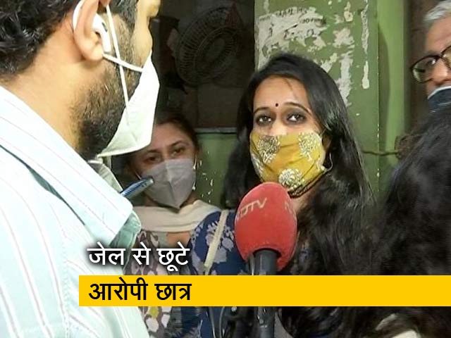 जेल से रिहा हुए आंदोलनकारी छात्र, नताशा नरवाल बोलीं - उम्मीद नहीं थी