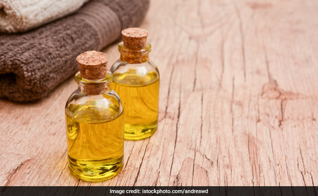 Olive Oil For Dry Skin: Benefits Of Olive Oil To Get Moisturised And Healthy Skin