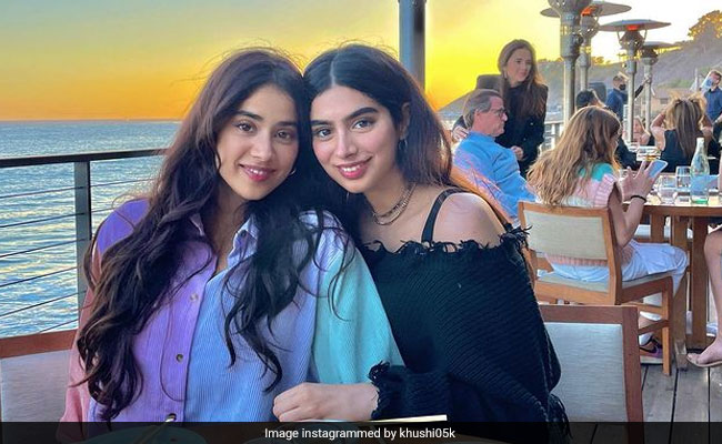 In Janhvi And Khushi Kapoor's Vacation Throwback, The Caption Steals The Show