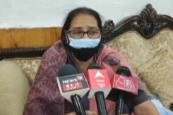 "Girls Shouldn't Get Mobiles": UP Women's Commission Member On Rape Cases "Girls Shouldn't Get Mobiles": UP Women's Commission Member On Rape Cases