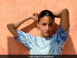 It's A Two-Tier Decadent Cake To Celebrate Wrap Of Alia Bhatt's Gangubai Kathiawadi It's A Two-Tier Decadent Cake To Celebrate Wrap Of Alia Bhatt's Gangubai Kathiawadi