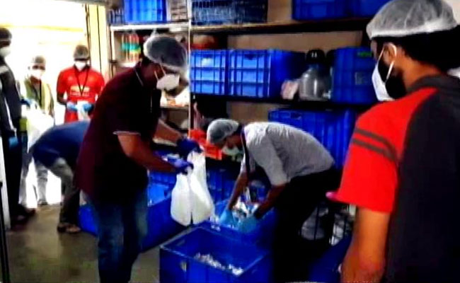 Bengaluru's Good Quest Delivers Meals To Homes Of Covid Patients