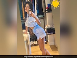 "Damn": Nick Jonas' Fiery Reaction To Wife Priyanka Chopra's Stunning Pic "Damn": Nick Jonas' Fiery Reaction To Wife Priyanka Chopra's Stunning Pic