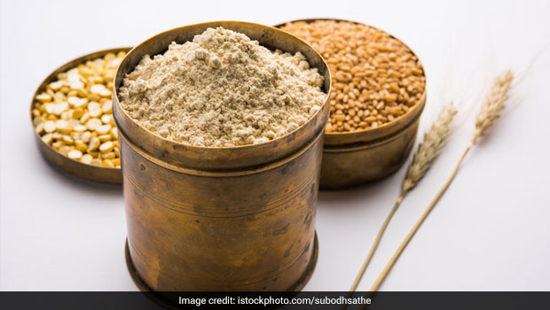 Monsoon Superfoods: पोषण विशेषज्ञ से जानिए क्यों मानसून में खाए जाते हैं ये सुपरफूड्स और क्या होते हैं फायदे
