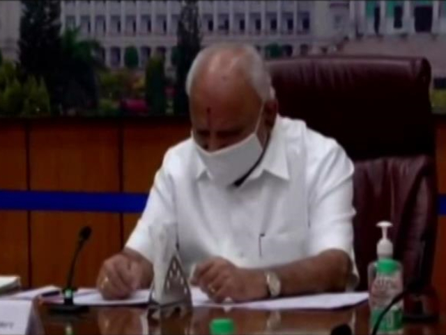 BS Yediyurappa "Lacks Spirit, Courage" To Stay Chief Minister: BJP Leader