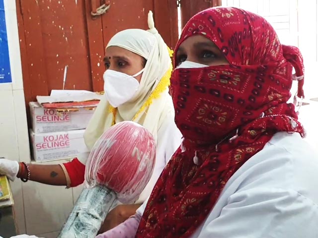 Uttar Pradesh Aims To Vaccinate 6 Lakh People Daily From Today