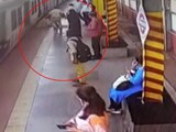 Video : Watch: Hero Railway Cop Saves Passenger's Life