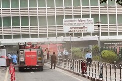 Minor Fire At Emergency Ward Of Delhi's AIIMS, No Injuries Reported Minor Fire At Emergency Ward Of Delhi's AIIMS, No Injuries Reported