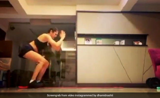 Drashti Dhami's "Nuts" Work Out Routine Is Not For Everyone