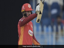 PSL 2021: मुनरो और उस्मान ख्वाजा ने पिच पर उतरकर मचाया कोहराम, 36 गेंद पर जड़े 90 रन- Video PSL 2021: मुनरो और उस्मान ख्वाजा ने पिच पर उतरकर मचाया कोहराम, 36 गेंद पर जड़े 90 रन- Video