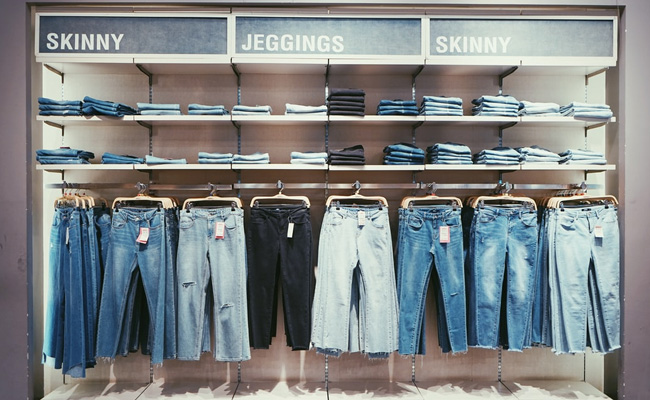 Amazon Fashion Wardrobe Refresh Sale: Upgrade To A New Pair Of Denims At Up To 70% Off