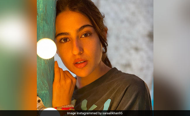 Sara Ali Khan Proves That Casuals Can Be Cool Too In A Printed T-shirt And Bracelet Stack