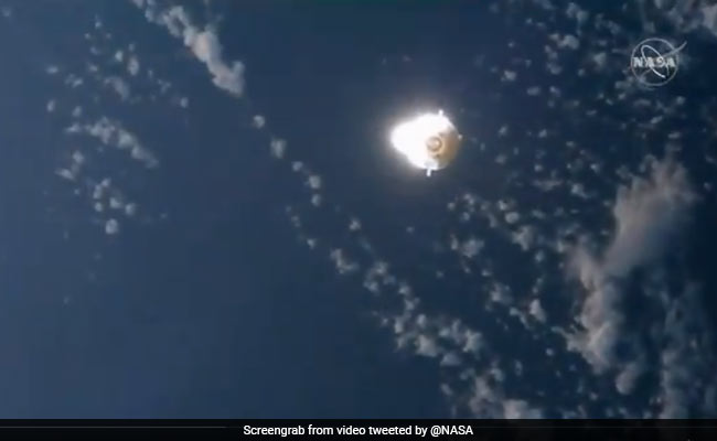 SpaceX Cargo Dragon En Route International Space Station Seen Flying In Daytime