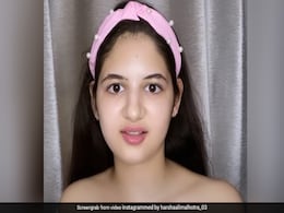 Harshaali Malhotra के हंसने पर इस शख्स ने पूछा सवाल तो भड़क गईं एक्ट्रेस, बोलीं- मेरा मुंह है...देखें Video Harshaali Malhotra के हंसने पर इस शख्स ने पूछा सवाल तो भड़क गईं एक्ट्रेस, बोलीं- मेरा मुंह है...देखें Video