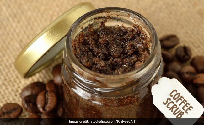 DIY Coffee Exfoliation Routine: Here's How You Can Use Coffee For Healthy And Glowing Skin At Home