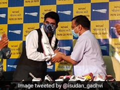 Popular Gujarati News Anchor Joins AAP In Presence Of Arvind Kejriwal