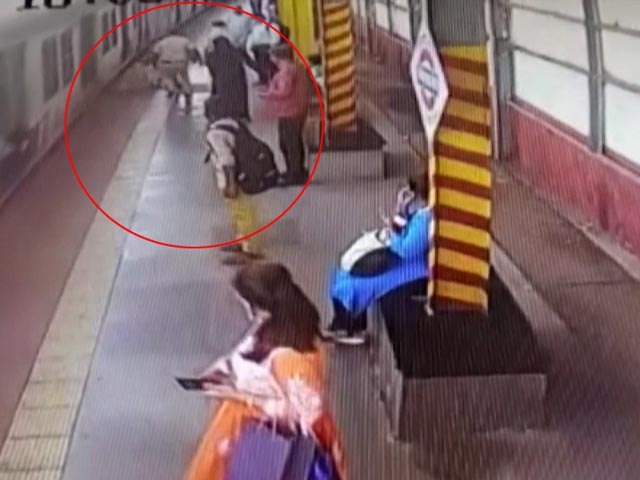 Watch: Hero Railway Cop Saves Passenger's Life