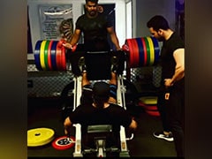 यो यो हनी सिंह ने पैरों से उठा लिया 358 किलो वजन, बार-बार देखा जा रहा दमदार Video