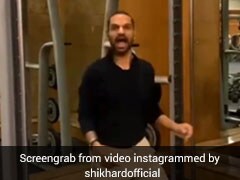 Watch: Shikhar Dhawan Aces "Make People Think It's A Photo" Challenge