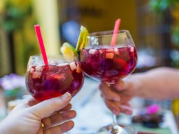 This Weekend, Unwind With Masterchef Sanjeev Kapoor's Kokum Sangria Recipe