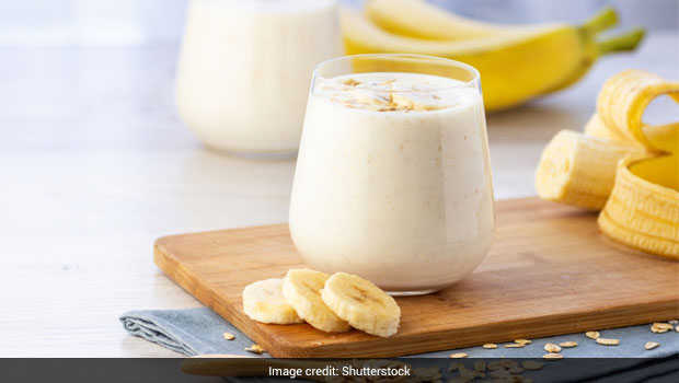 Banana Tea Benefits: दिन में एक बार क्यों जरूर पीनी चाहिए केले की चाय, जानें इससे मिलने वाले जबरदस्त फायदे