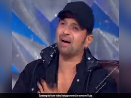 Indian Idol 12 के सेट पर सवाई भाट का गाना सुन Himesh Reshammiya के छलके आंसू, देखें Video Indian Idol 12 के सेट पर सवाई भाट का गाना सुन Himesh Reshammiya के छलके आंसू, देखें Video