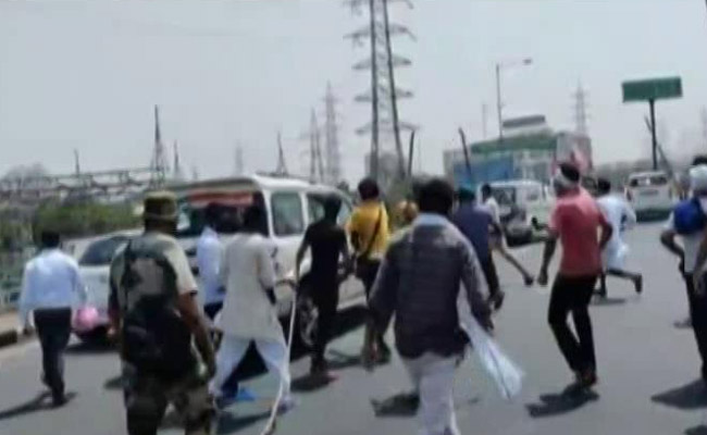 BJP Workers, Protesting Farmers Clash At Ghazipur Border Near Delhi