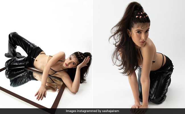 In A String Bikini And Body Glitter, Shanaya Kapoor Is Channeling Her Inner Y2K Diva