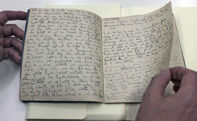 Franz Kafka's Unpublished Letters, Drawings Now Available Online