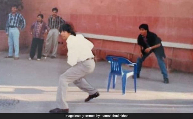 <i>Dil To Pagal Hai</i> For This Throwback Of Shah Rukh Khan And Akshay Kumar