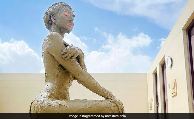ICYMI: This Pic Of Urvashi Rautela Is A "Muddy Marvel"
