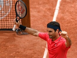 French Open: Roger Federer Loses Cool Before Securing His Place In Last 32 French Open: Roger Federer Loses Cool Before Securing His Place In Last 32