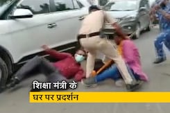 बिहार: STET उम्मीदवारों का प्रदर्शन, पुलिस ने किया लाठीचार्ज बिहार: STET उम्मीदवारों का प्रदर्शन, पुलिस ने किया लाठीचार्ज