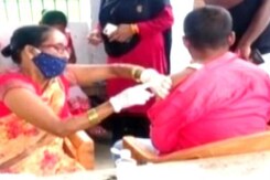 On Camera, Man Injected With Empty Syringe At Bihar Vaccination Centre On Camera, Man Injected With Empty Syringe At Bihar Vaccination Centre