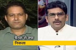 कश्मीर पर सर्वदलीय बैठक : पुराने रुख़ पर अड़ी पीडीपी? कश्मीर पर सर्वदलीय बैठक : पुराने रुख़ पर अड़ी पीडीपी?