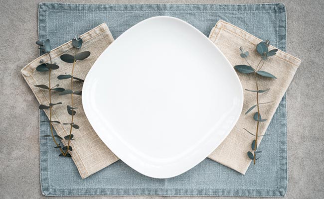 7 Top Dining Table Mats To Give Your Table Decor A Brand New Look