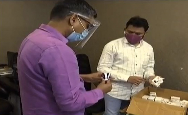 Meet The Delhi Based Businessman Who Helped Villagers Suffering From COVID