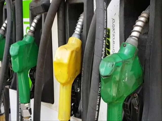 Fuel Prices On Fire, Petrol  Crosses Rs 103 Per Litre In Mumbai