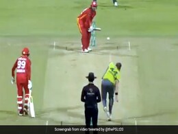 PSL 2021: कोलिन मुनरो ने जड़ा छक्का तो फॉकनर ने अगली ही गेंद पर किया बोल्ड, फिर ऐसे दिखाया गुस्सा - देखें Video PSL 2021: कोलिन मुनरो ने जड़ा छक्का तो फॉकनर ने अगली ही गेंद पर किया बोल्ड, फिर ऐसे दिखाया गुस्सा - देखें Video